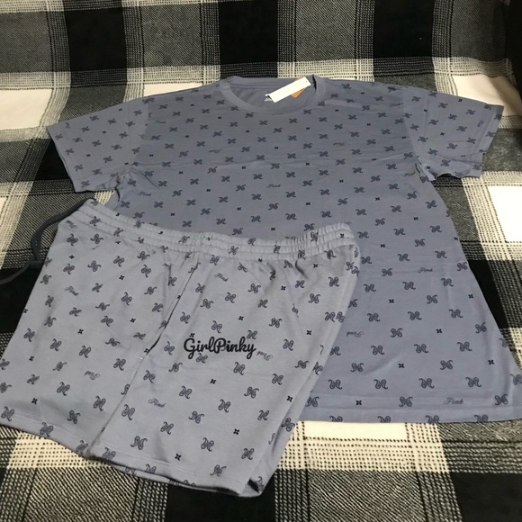 victoria secret PINK shorts OUTFIT WITH LOGO CAMPUS TEE IN DUSTY IRIS - Picture 1 of 7